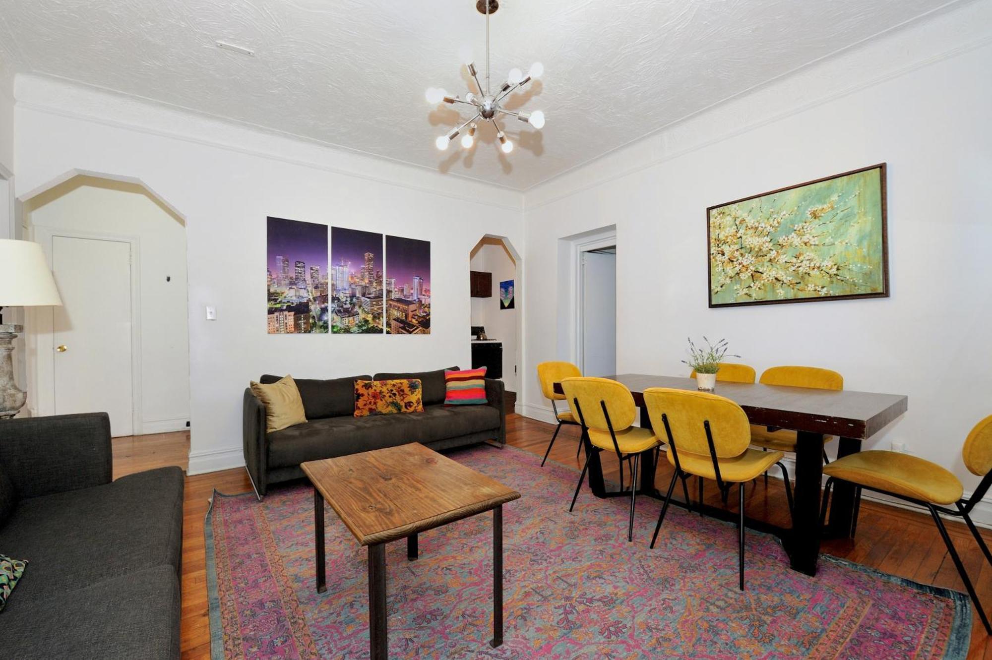 Midtown West Furnished 3 Bedroom Apartamento